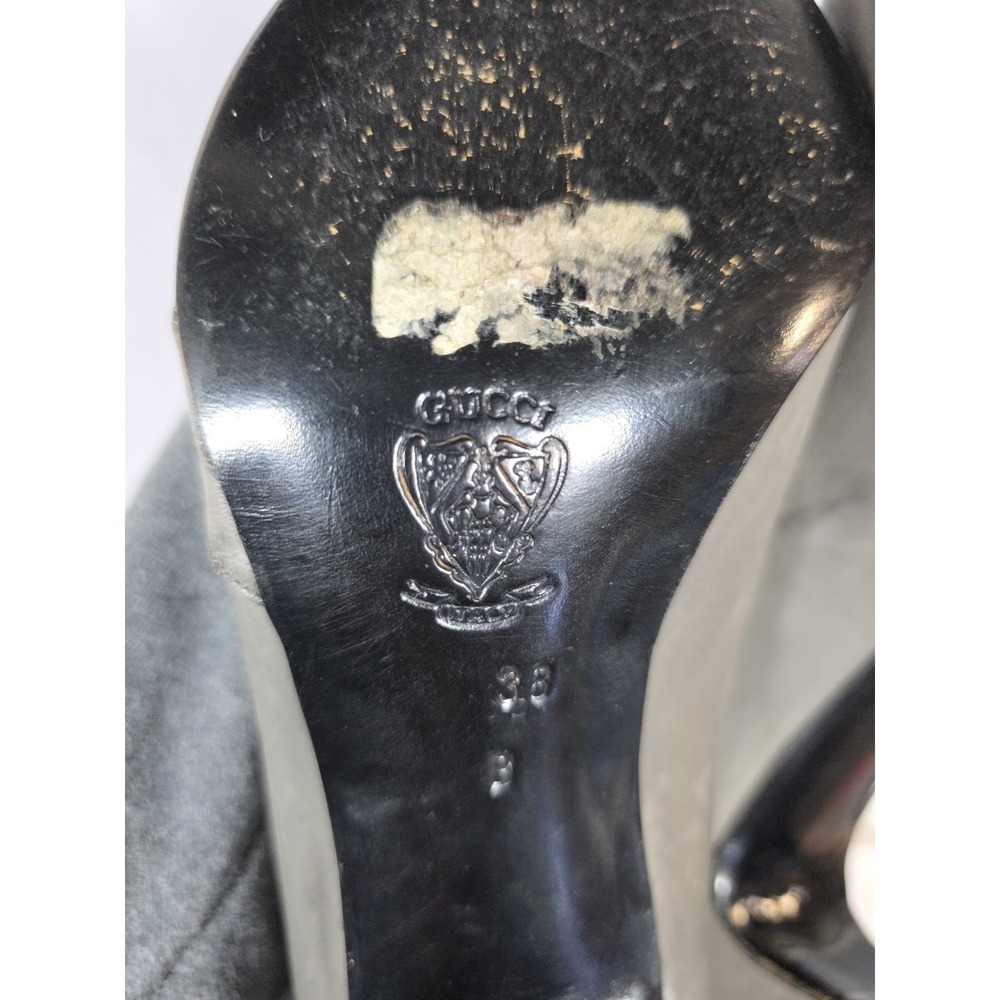 Vintage Gucci Ostrich Gray Pointed Toe Heels 38 Knight‎ Crest Label Italy COA - Picture 13 of 16